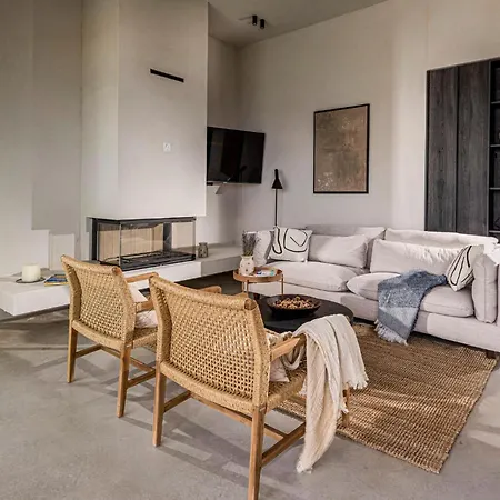 Cozy In With Kitchen * Povljana